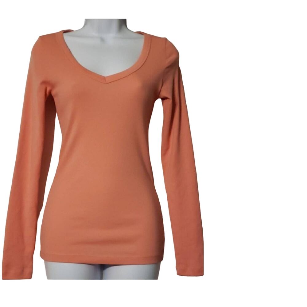 Victoria's Secret Peach V-Neck Long Sleeve Tee Small